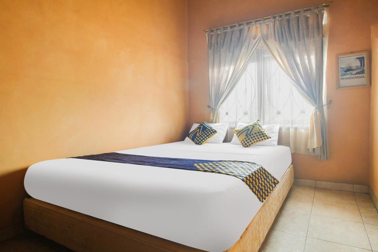 Spot On 91620 Skypiea Guest House Tasikmalaya Exterior photo