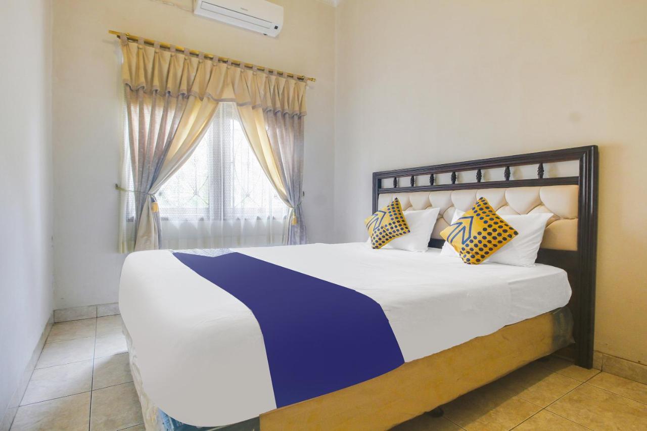 Spot On 91620 Skypiea Guest House Tasikmalaya Exterior photo