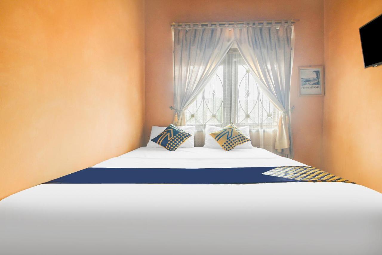 Spot On 91620 Skypiea Guest House Tasikmalaya Exterior photo